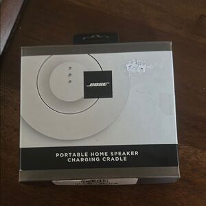Bose Portable Speaker Charging Cradle - White